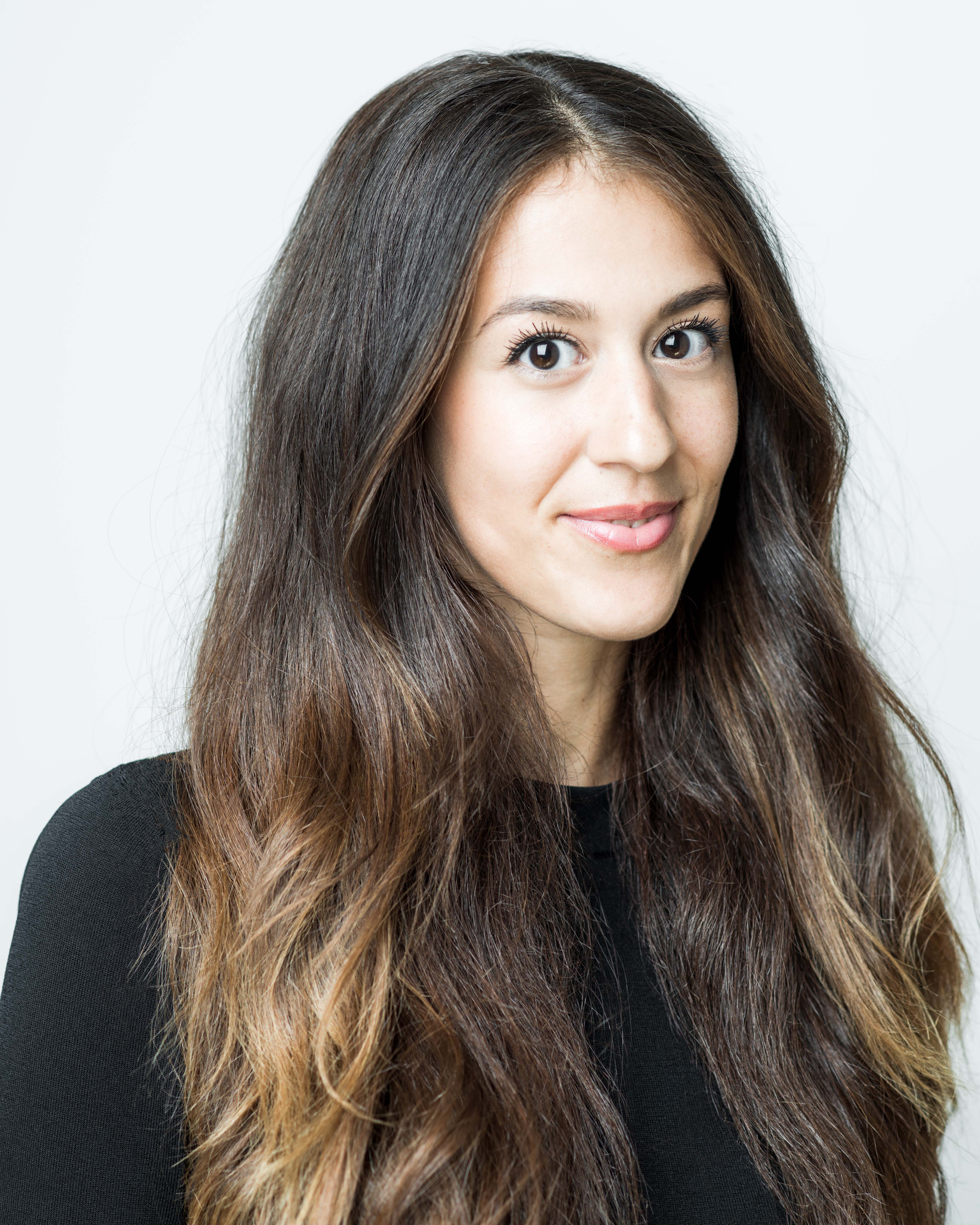 Hairstylist, Aicha Amalie Hissaoui