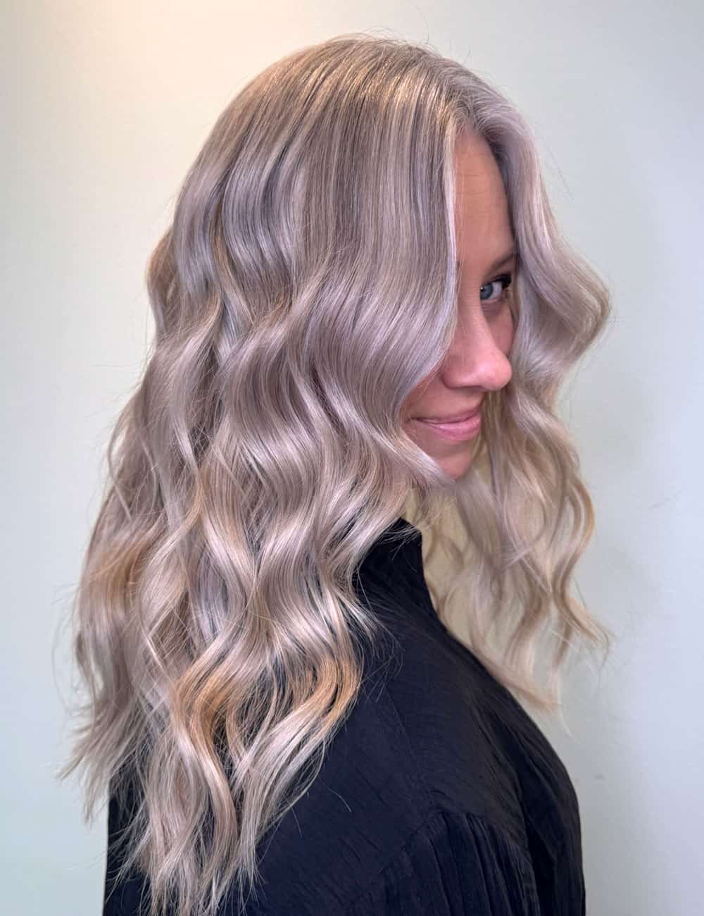 Nikita Hair grey blending hårfarge fargeteknikk