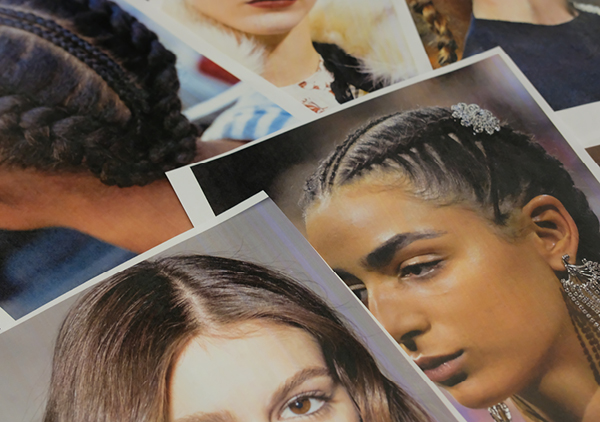 Simple ponytails, textured braids, cornrows och semi updos.